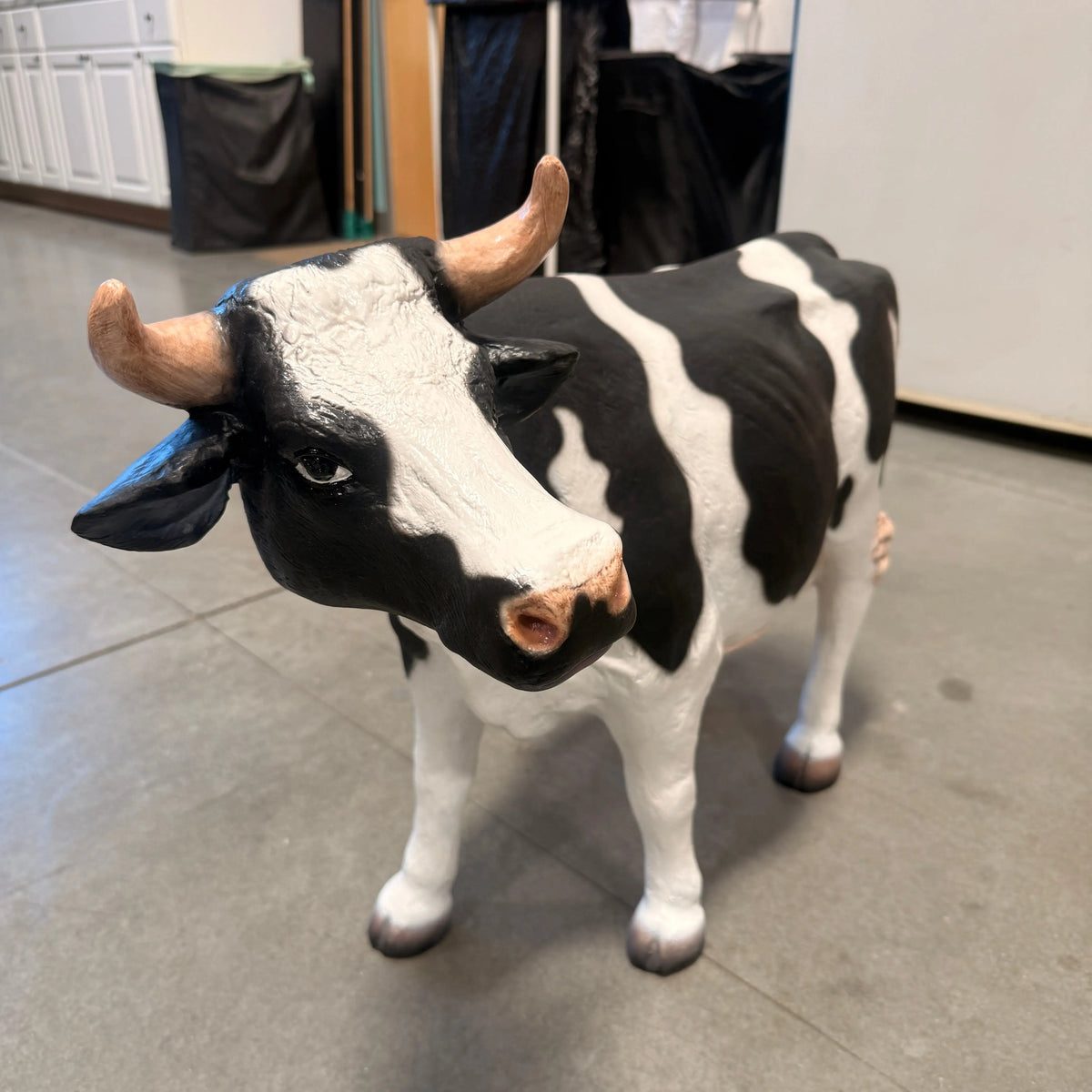 Small Holstein Cow Head Up Statue A0777-080139-H