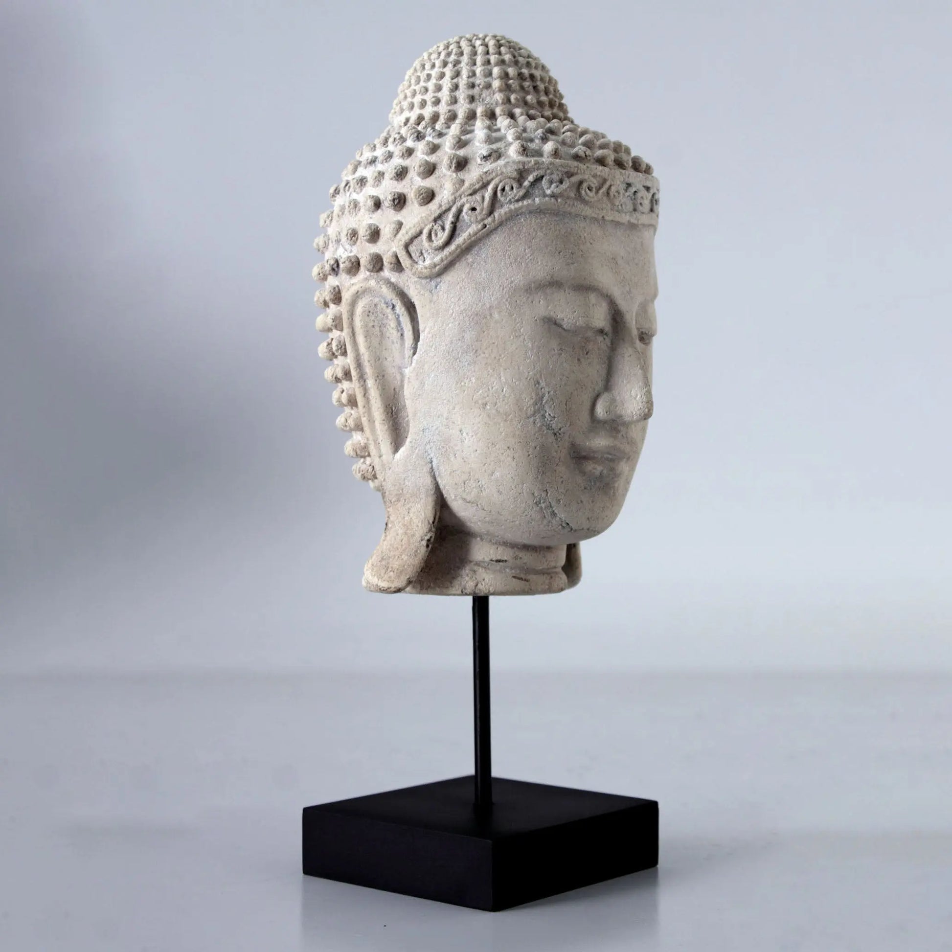 Ancient Stone Buddha Head on Stand Statue M0285RS-090043-H