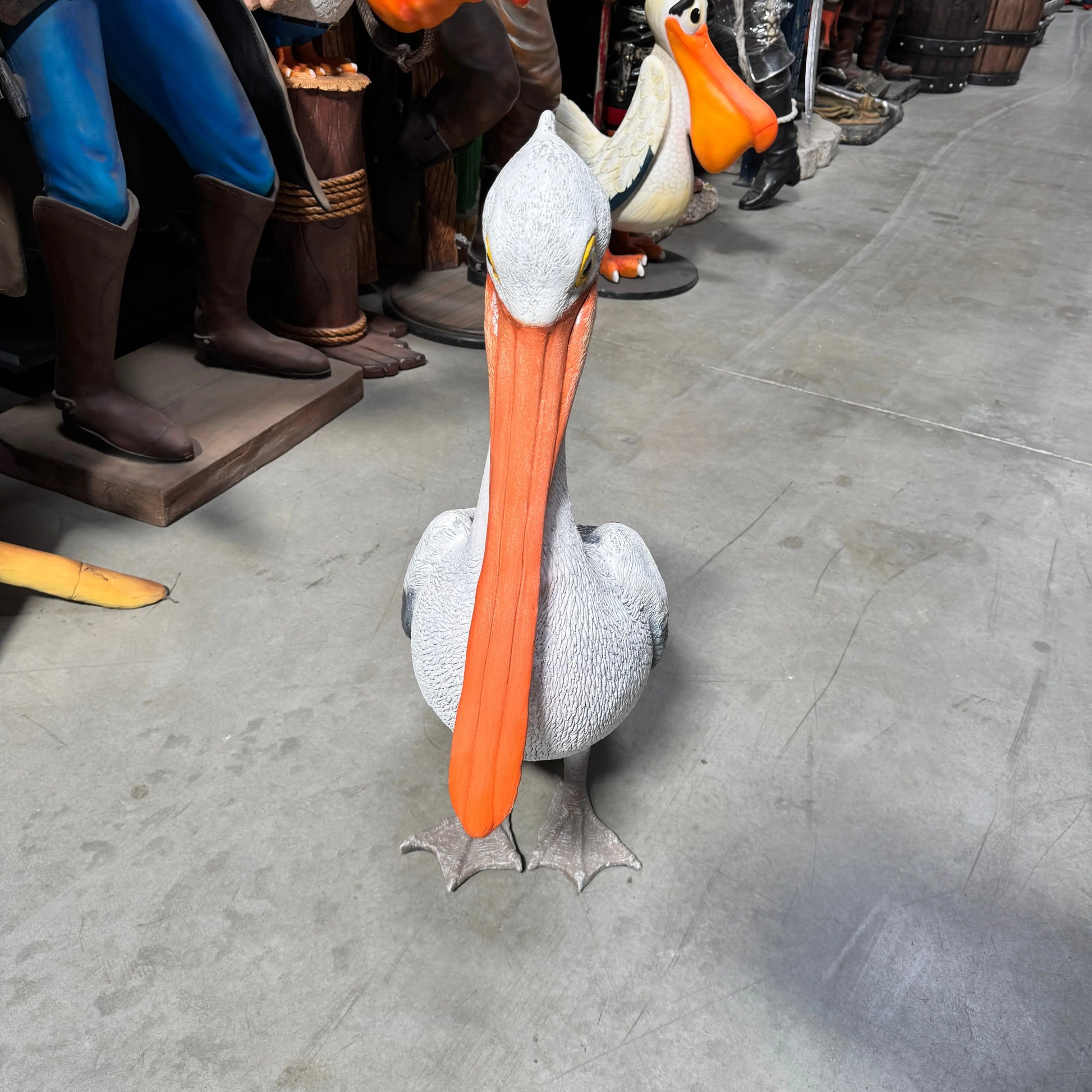 Standing Pelican Statue A0243-090073-H