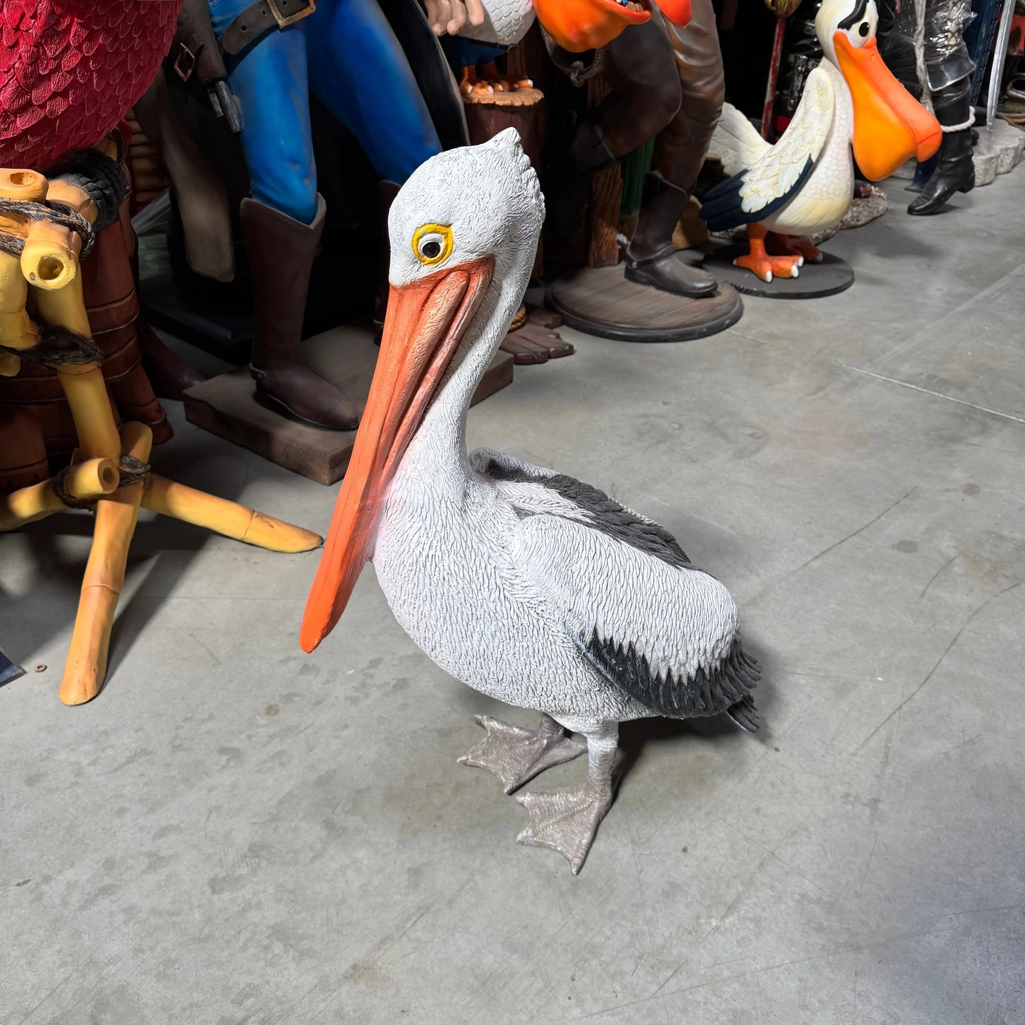 Standing Pelican Statue A0243-090073-H