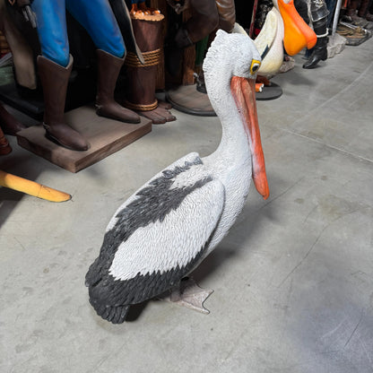 Standing Pelican Statue A0243-090073-H