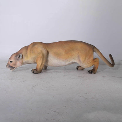 Cougar Crouching Statue