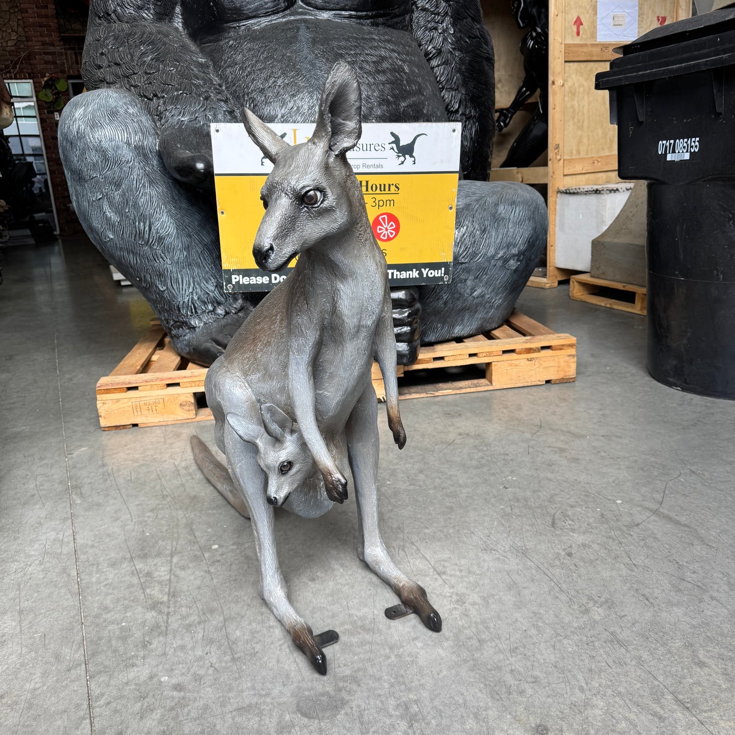 Kangaroo Statue