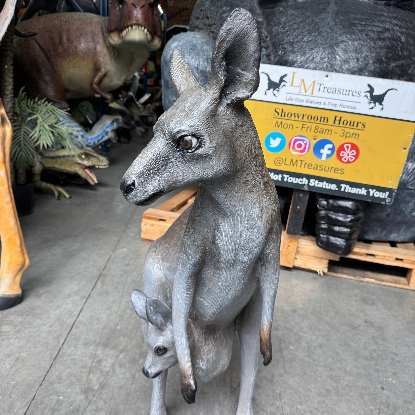 Kangaroo Statue