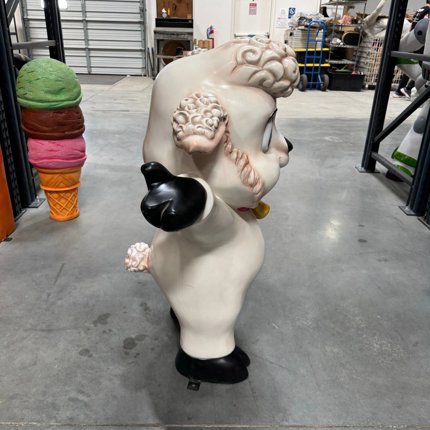 Comic Lamb Statue A0693-1064-T