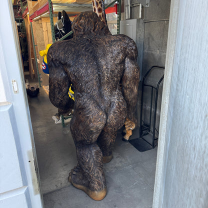 Yeti Bigfoot Sasquatch Life Size Statue