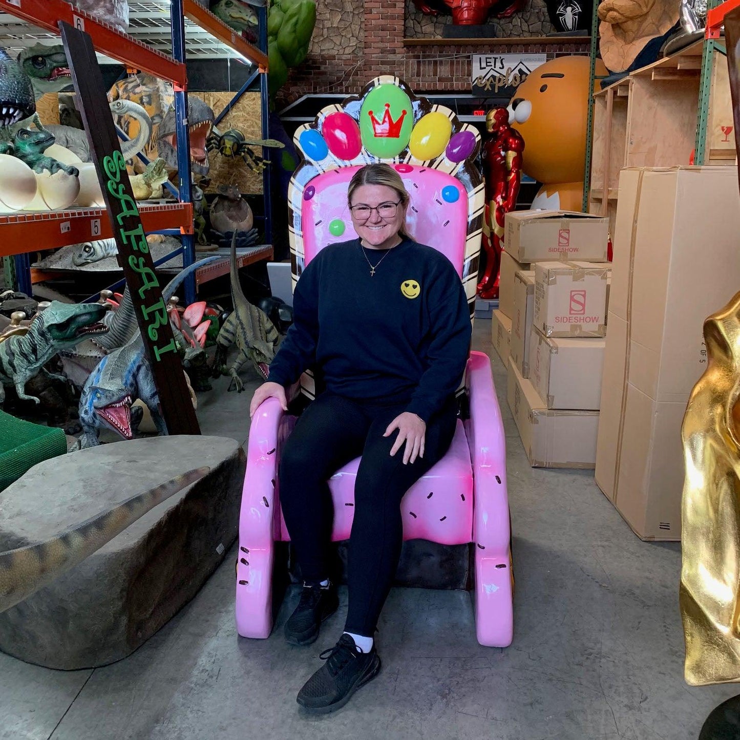 Candy Throne Statue - LM Treasures Prop Rentals 