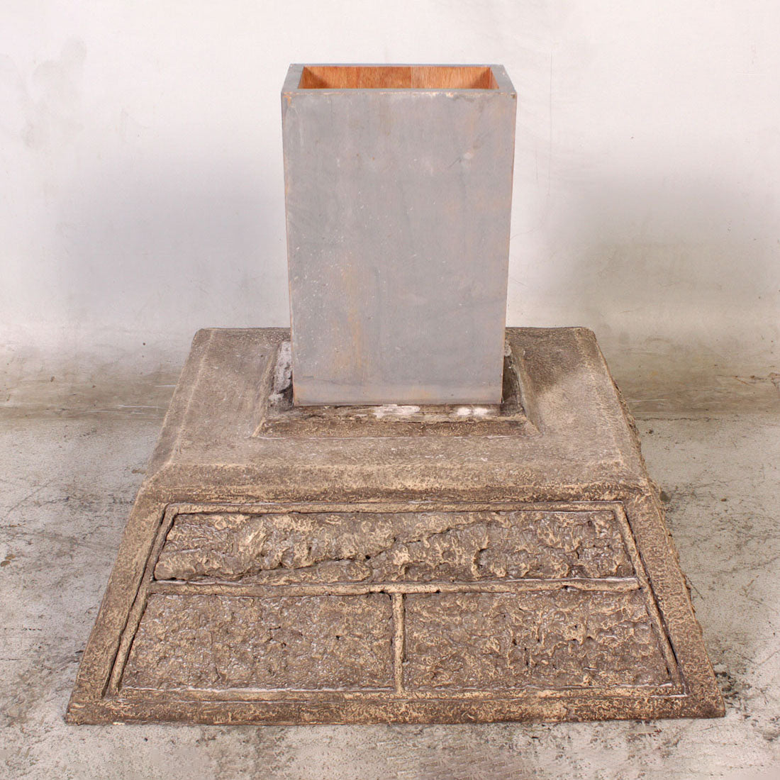 Muiredach Celtic High Cross Statue