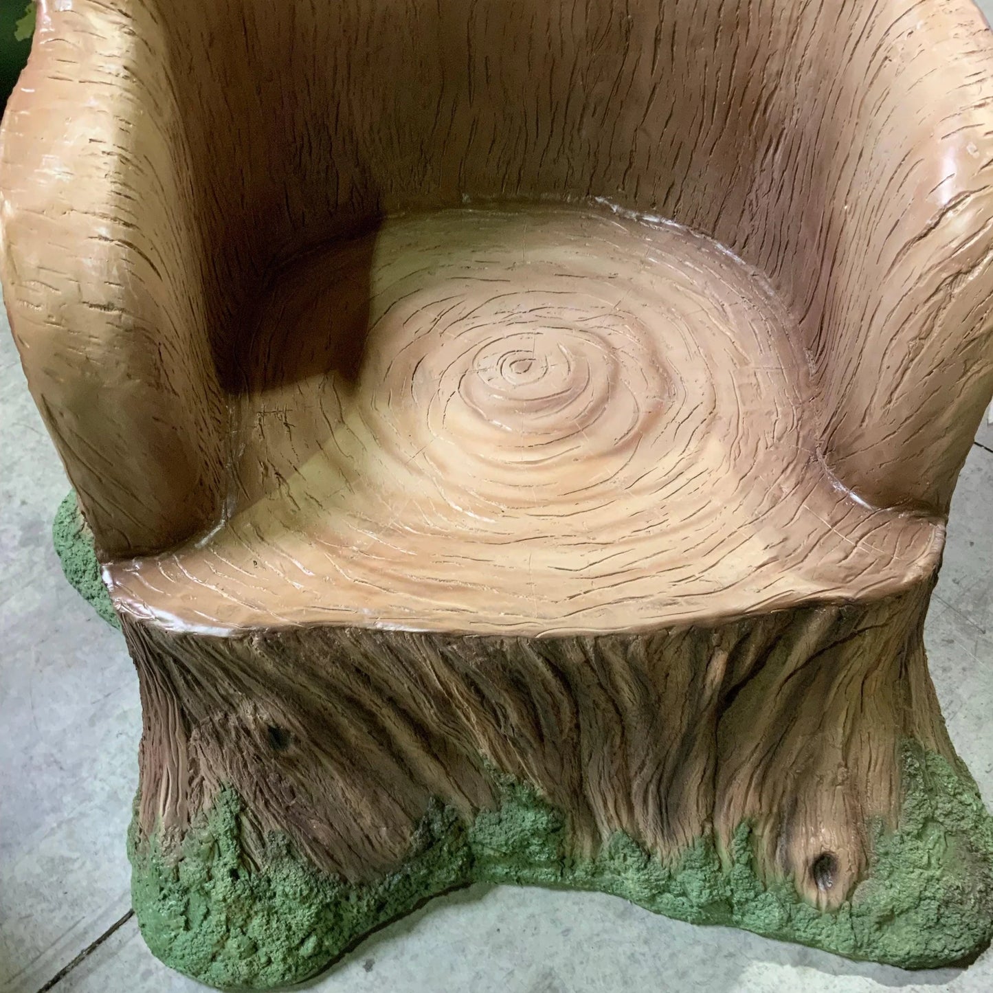 Tree Trunk Throne Statue