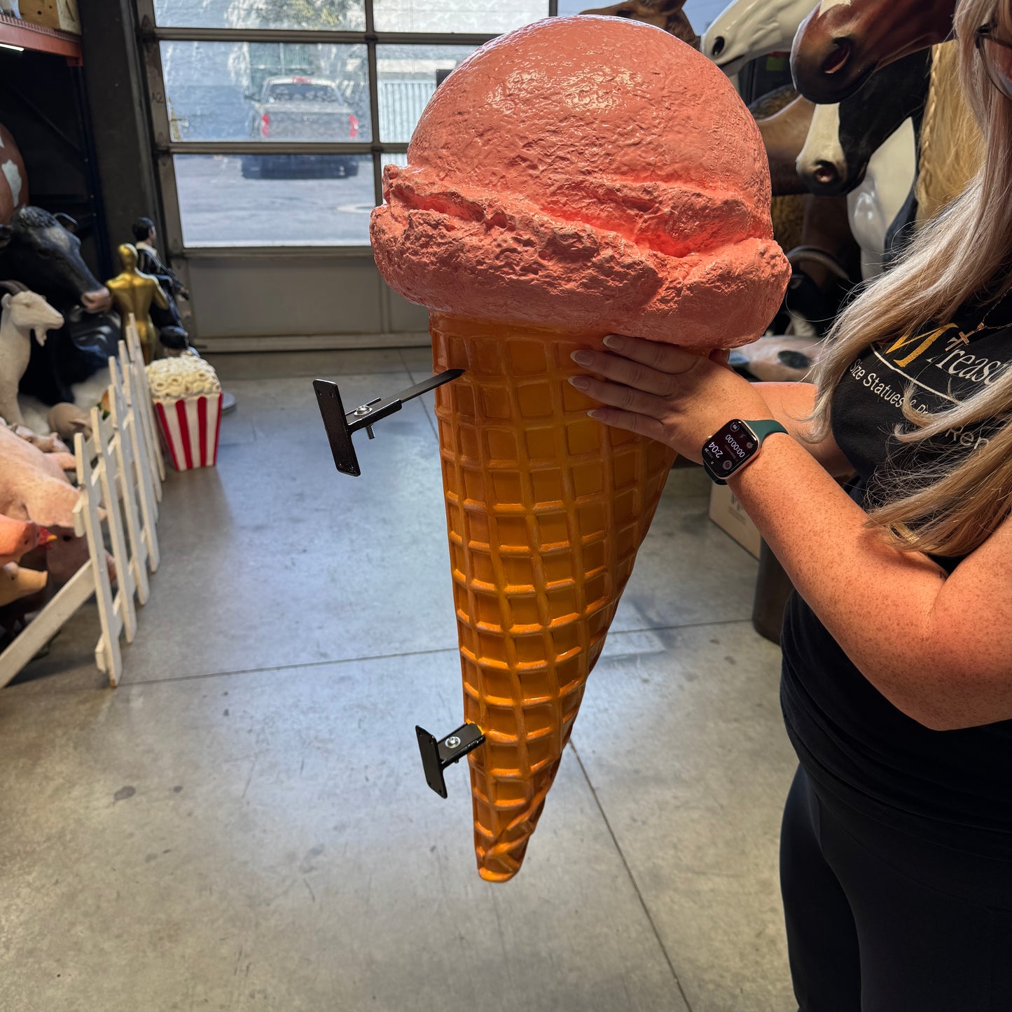 Hanging Strawberry One Scoop Ice Cream Statue