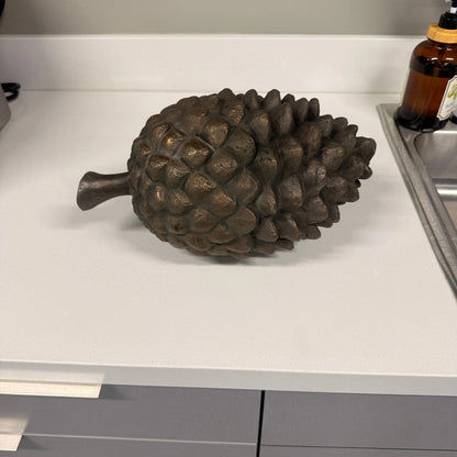 Pine Cone Decor Statue M0123-150183-H