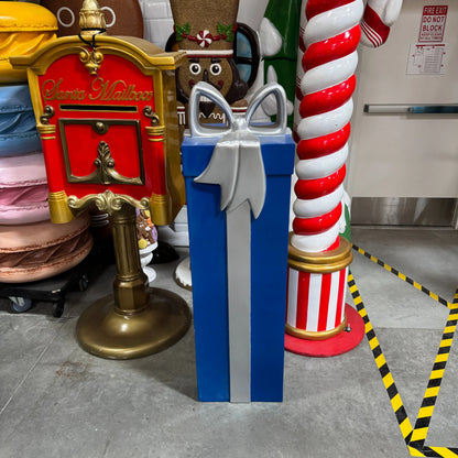 Blue Present With Ribbon Statue S0192-150240-H