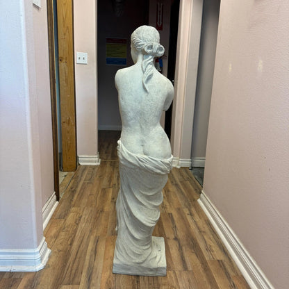 Stone Venus De Milo Statue