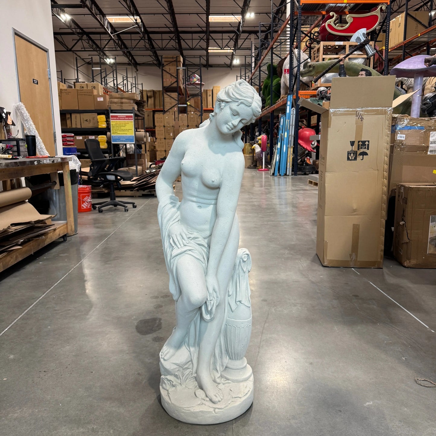 Bather Venus Stone Statue M0271-160064-H