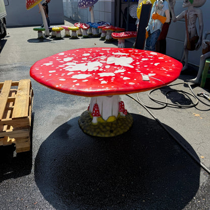 Mushroom Table M0210-160085-H