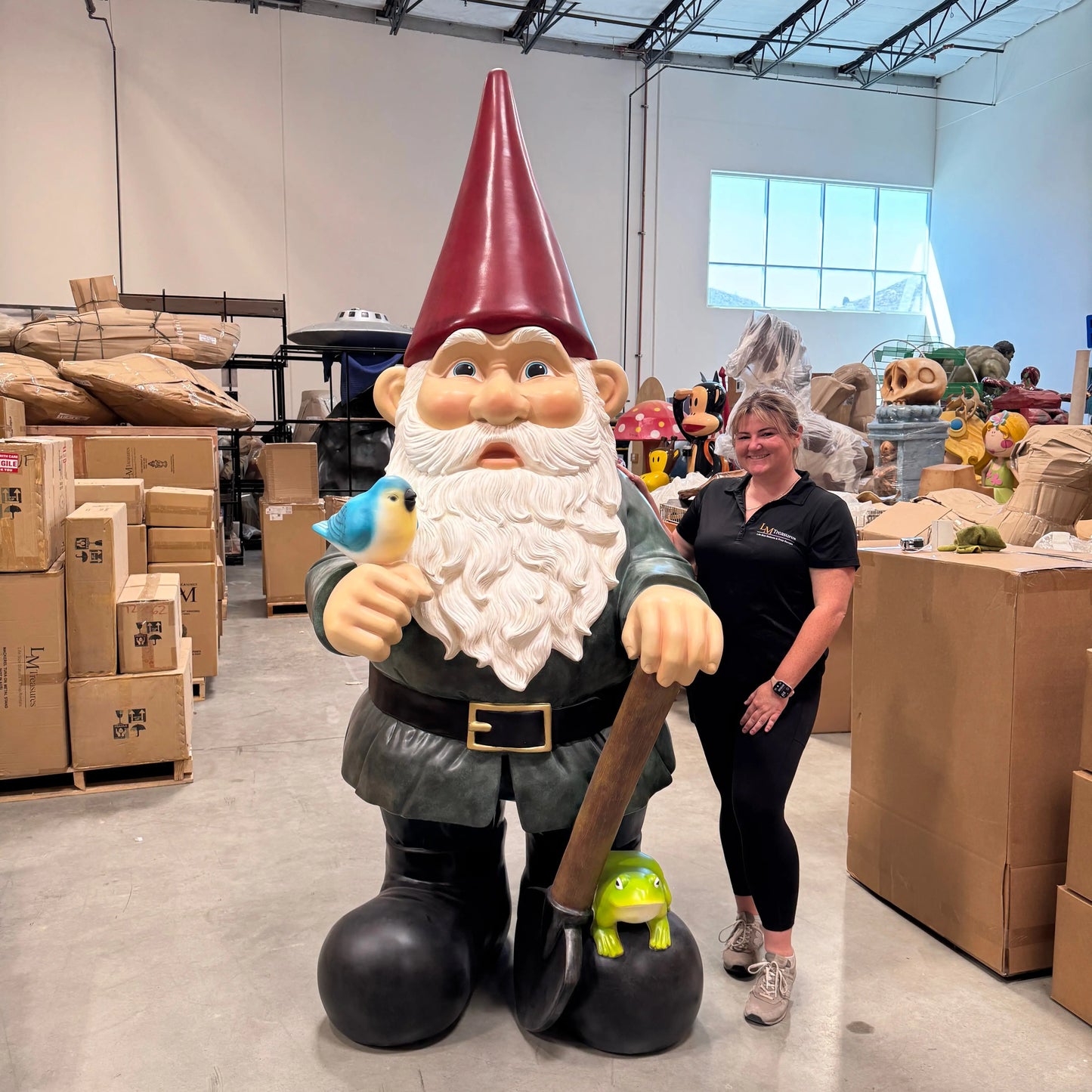 Giant Gnome Statue M0113-160221-H