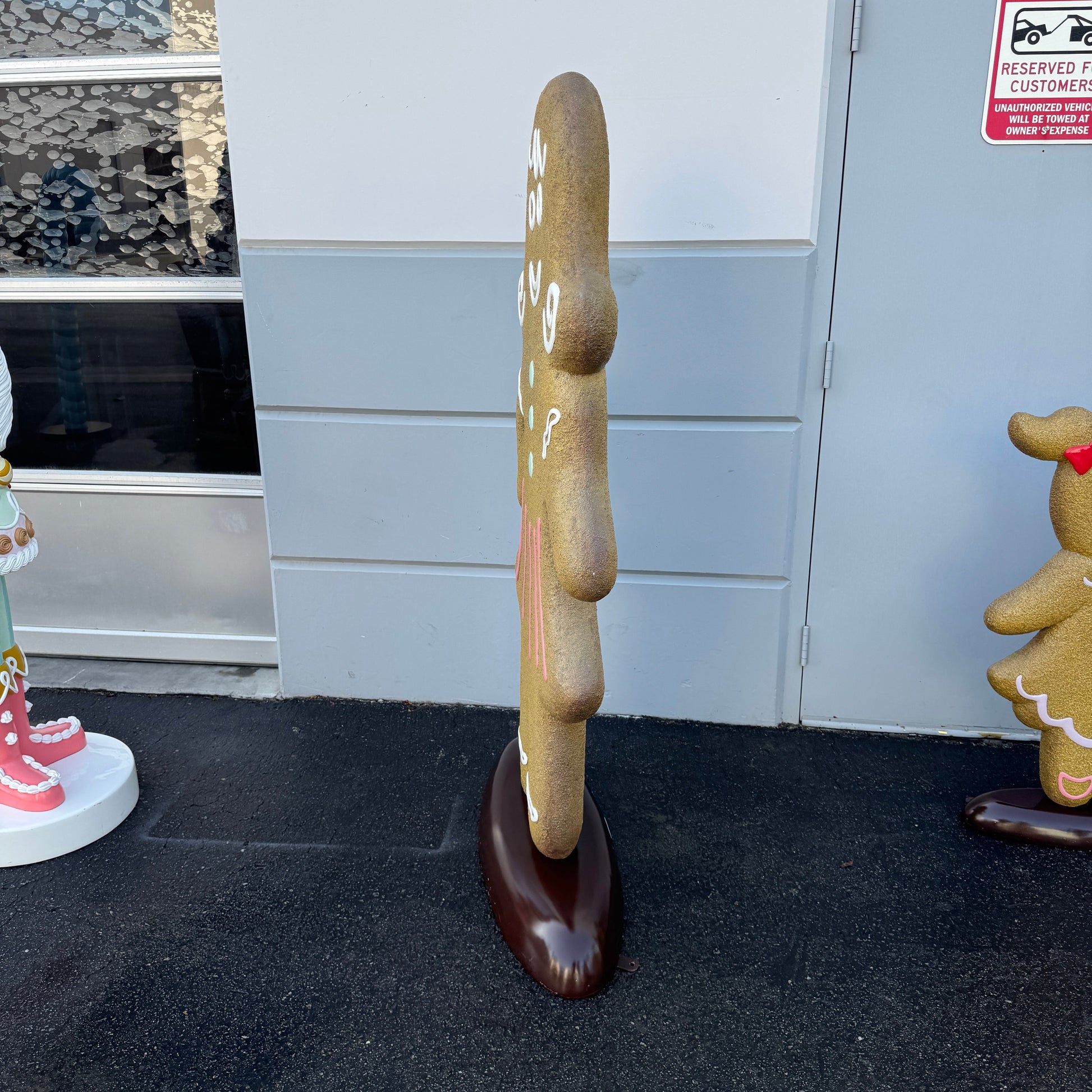 Woman Gingerbread Cookie Statue S0133-170057-H