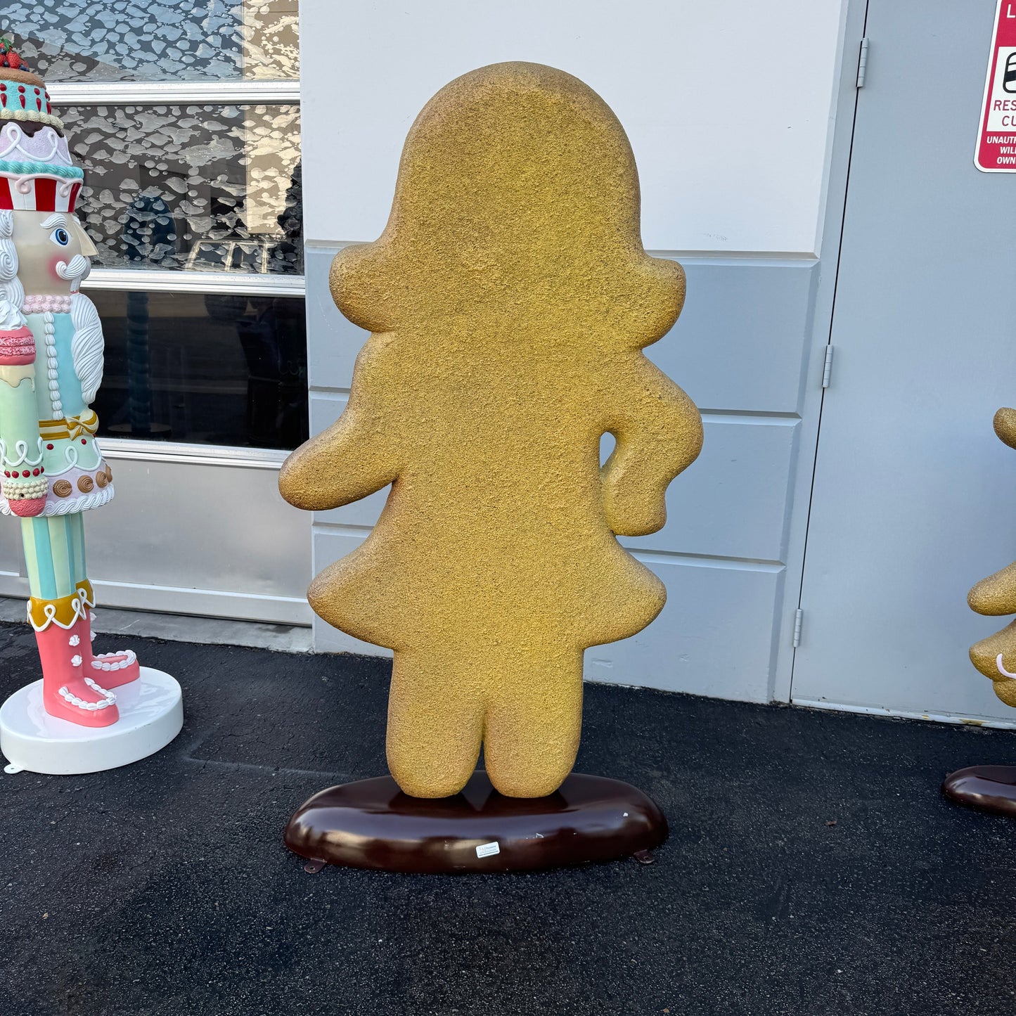 Woman Gingerbread Cookie Statue S0133-170057-H