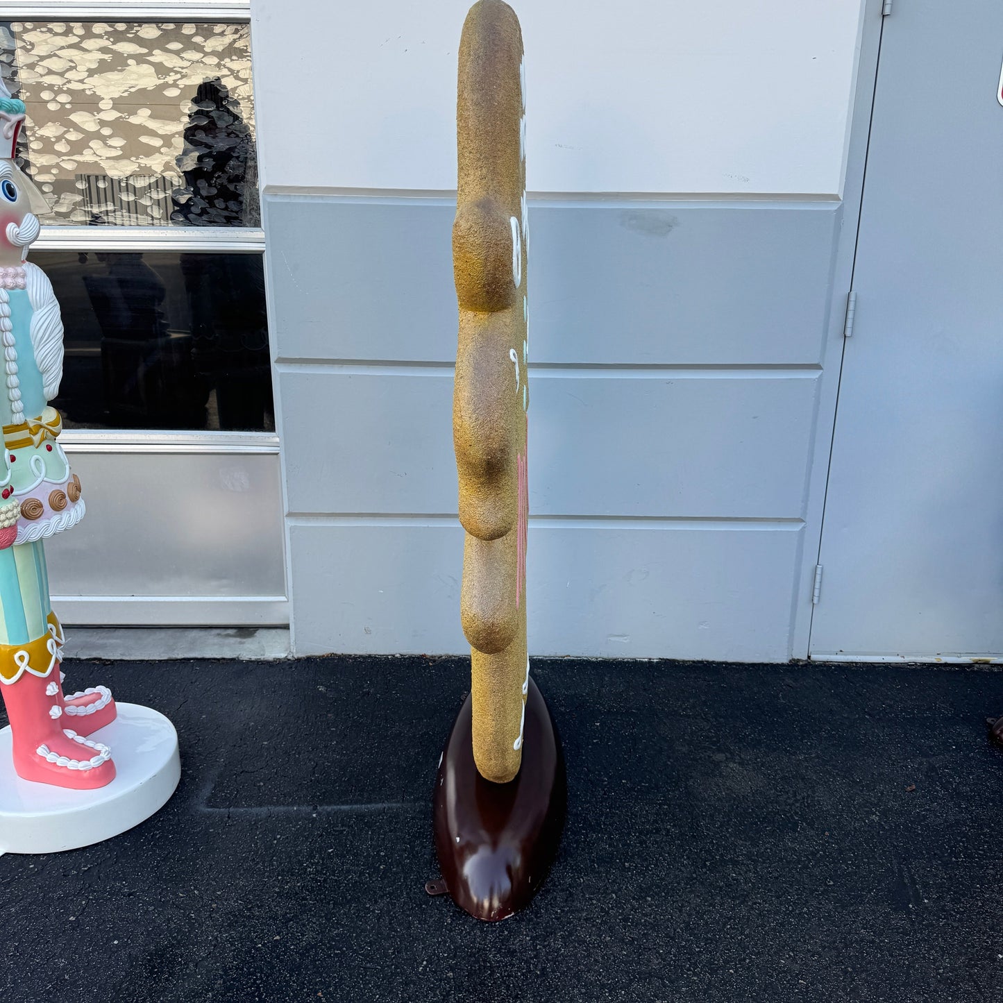 Woman Gingerbread Cookie Statue S0133-170057-H