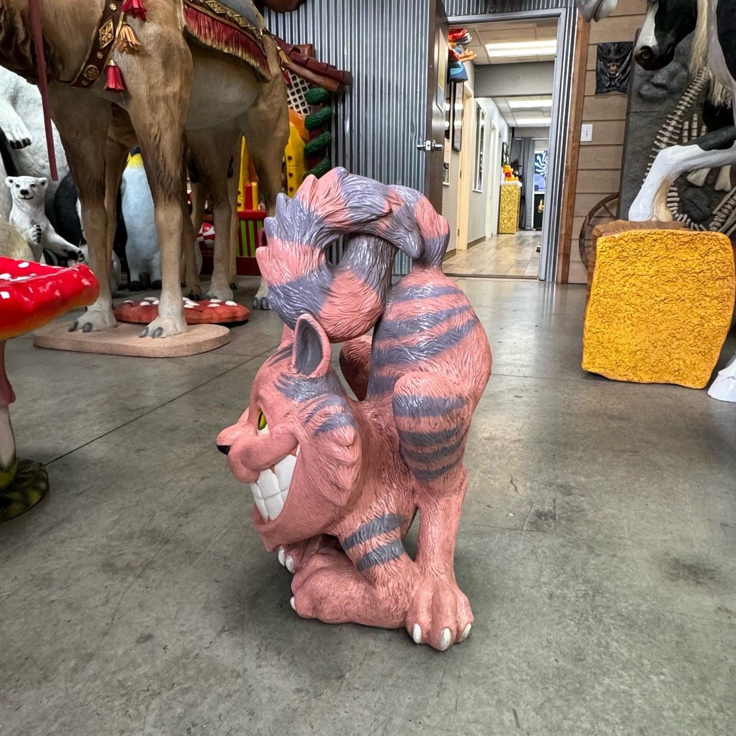 Cheshire Cat Statue