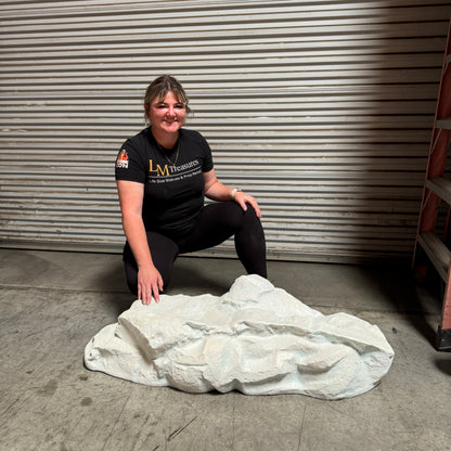 Medium White Siji Rock Statue
