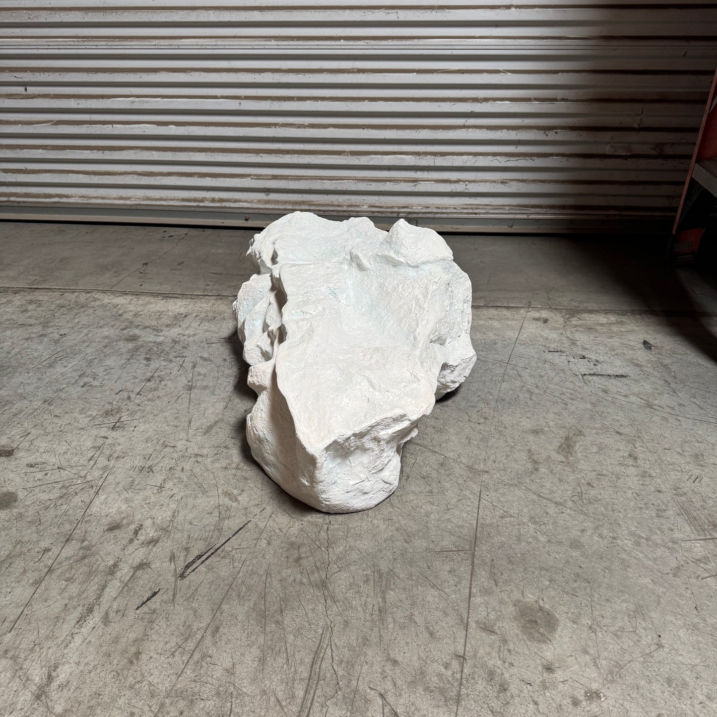 Medium White Siji Rock Statue