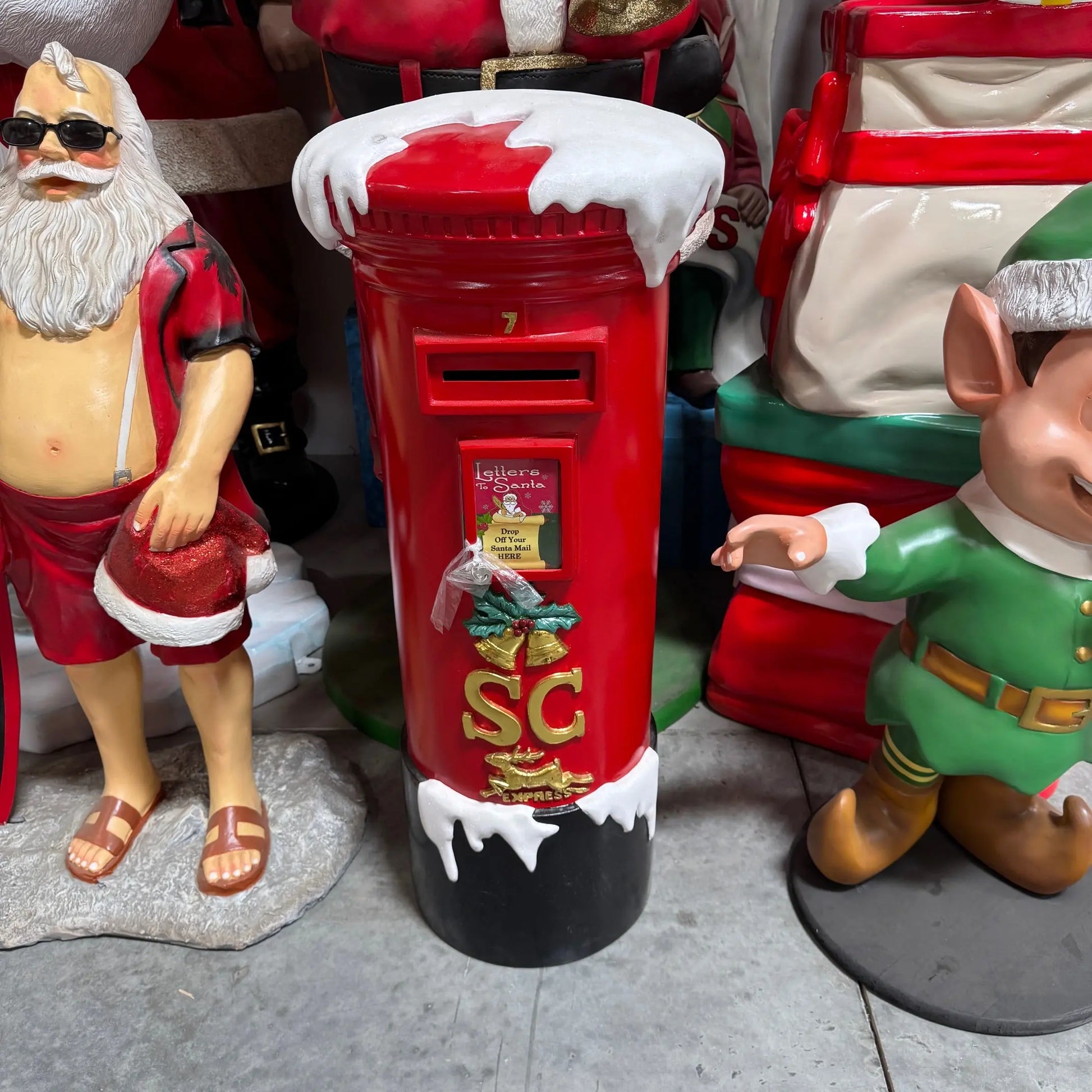 Small Santa's Snow Mailbox Statue S0141S-180031-H