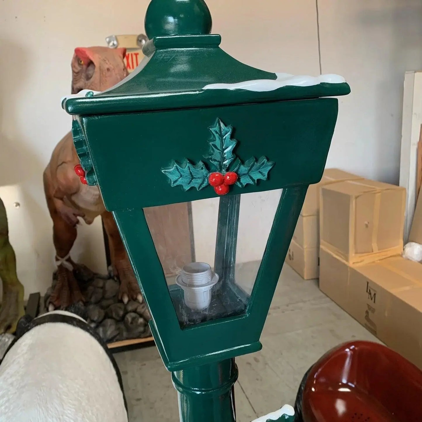 Green Lamp Post Statue F0204-180120-H