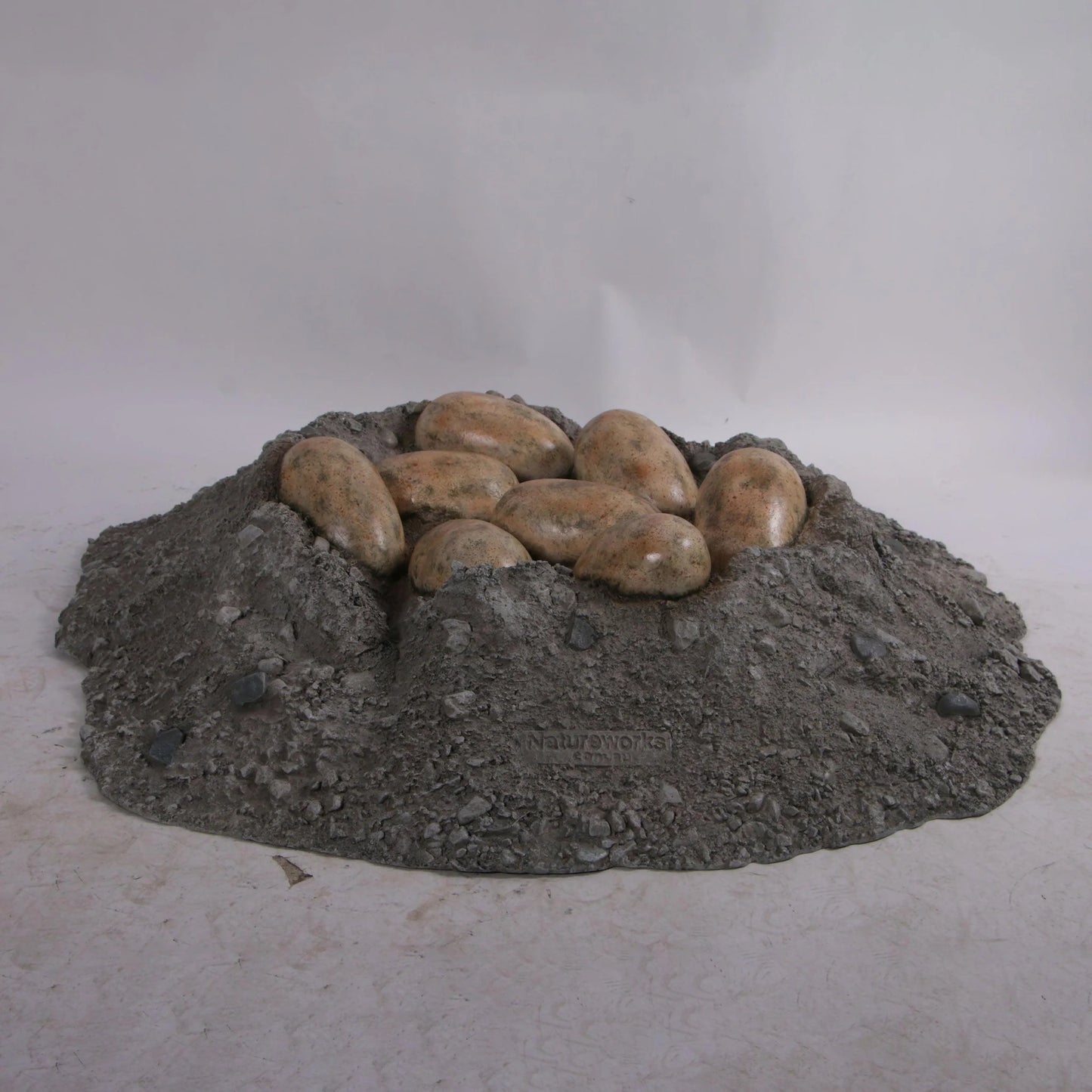 Dinosaur Egg Nest Statue