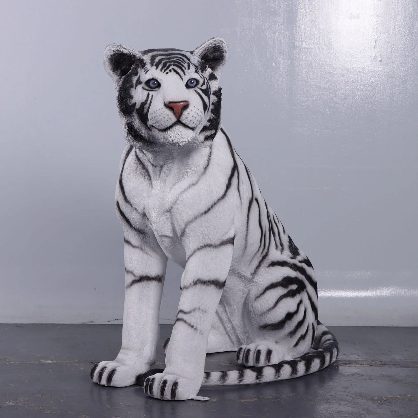 Sitting Siberian Tiger Statue