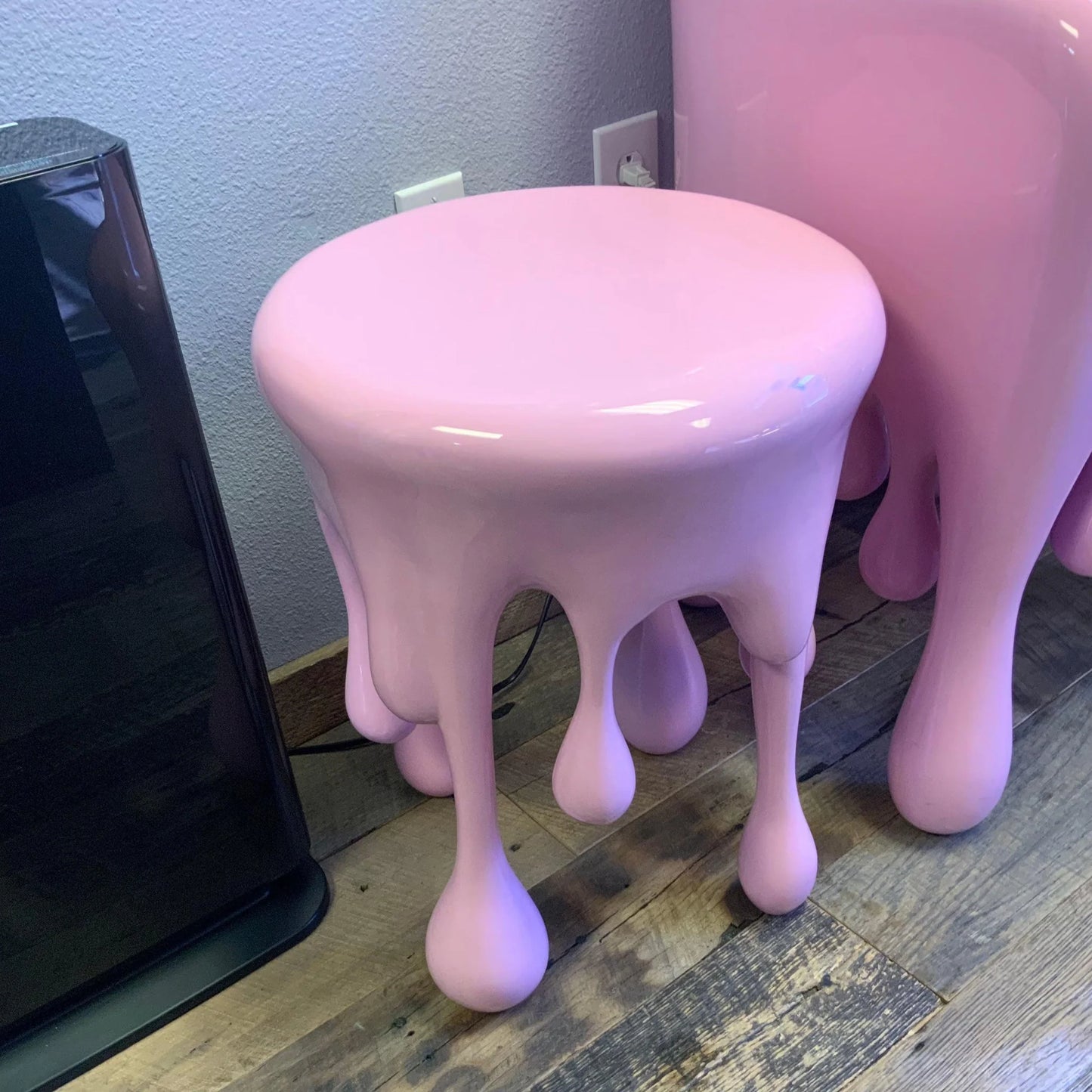 Pink Melting Side Drip Table Statue