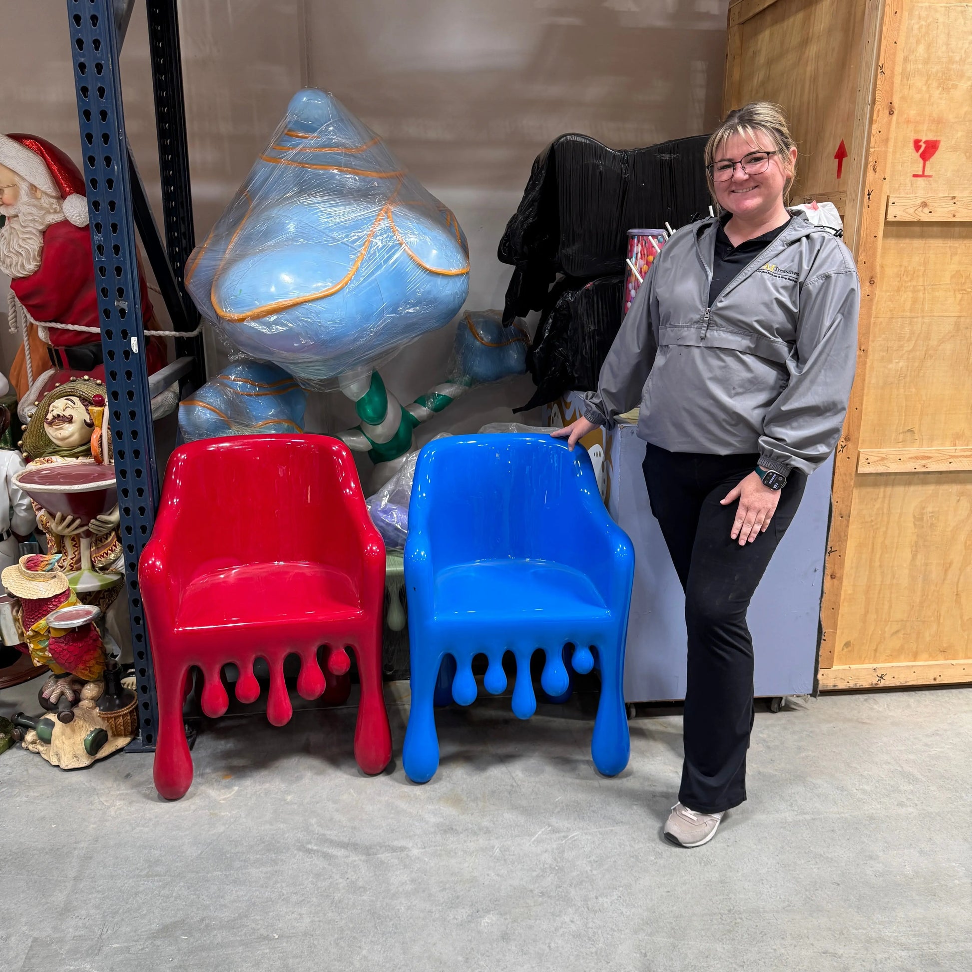 Red Melting Drip Chair Statue F0196-210058R-H