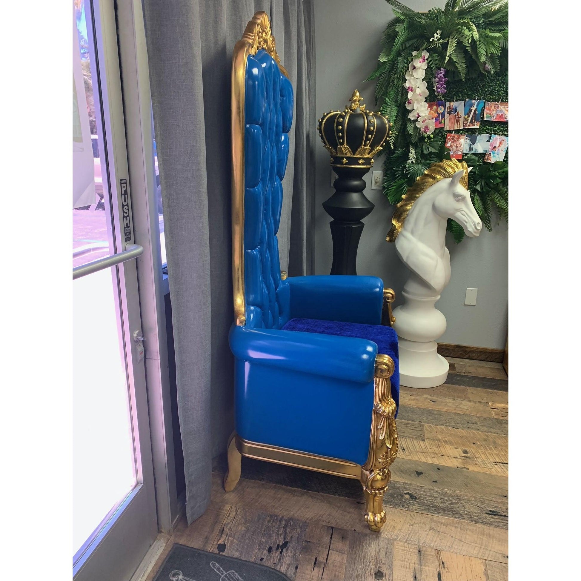 Blue Royal Throne Statue - LM Treasures Prop Rentals 