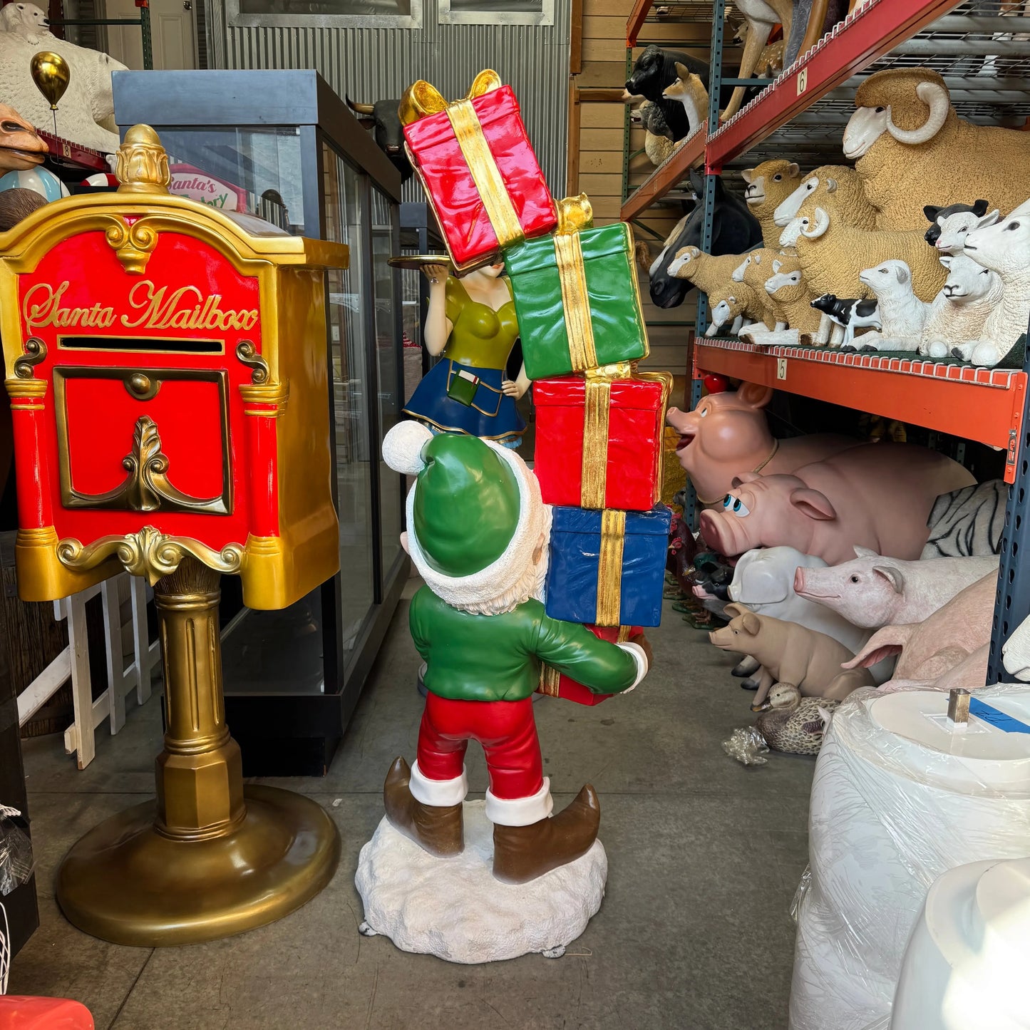 Elf With Stack Of Gifts Statue S0218-220060-H