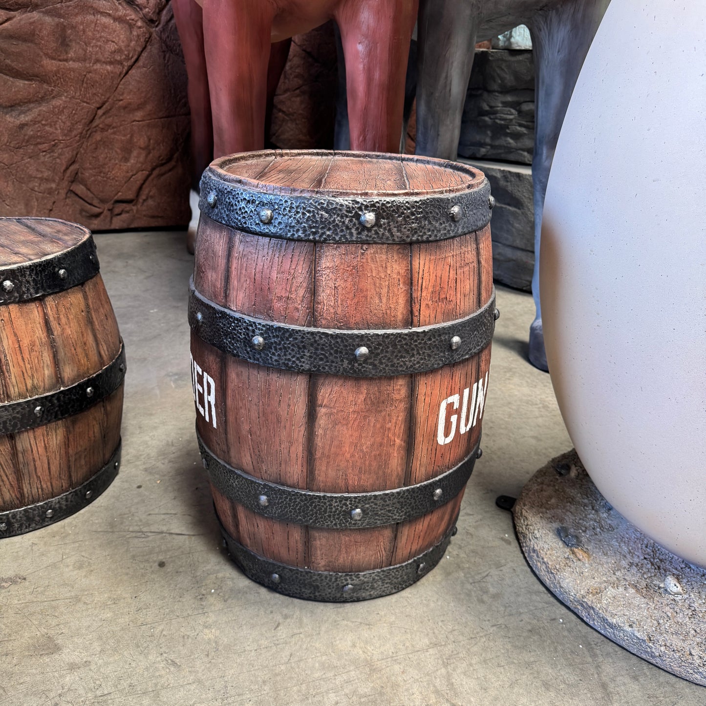 Medium Gunpowder Barrel Statue