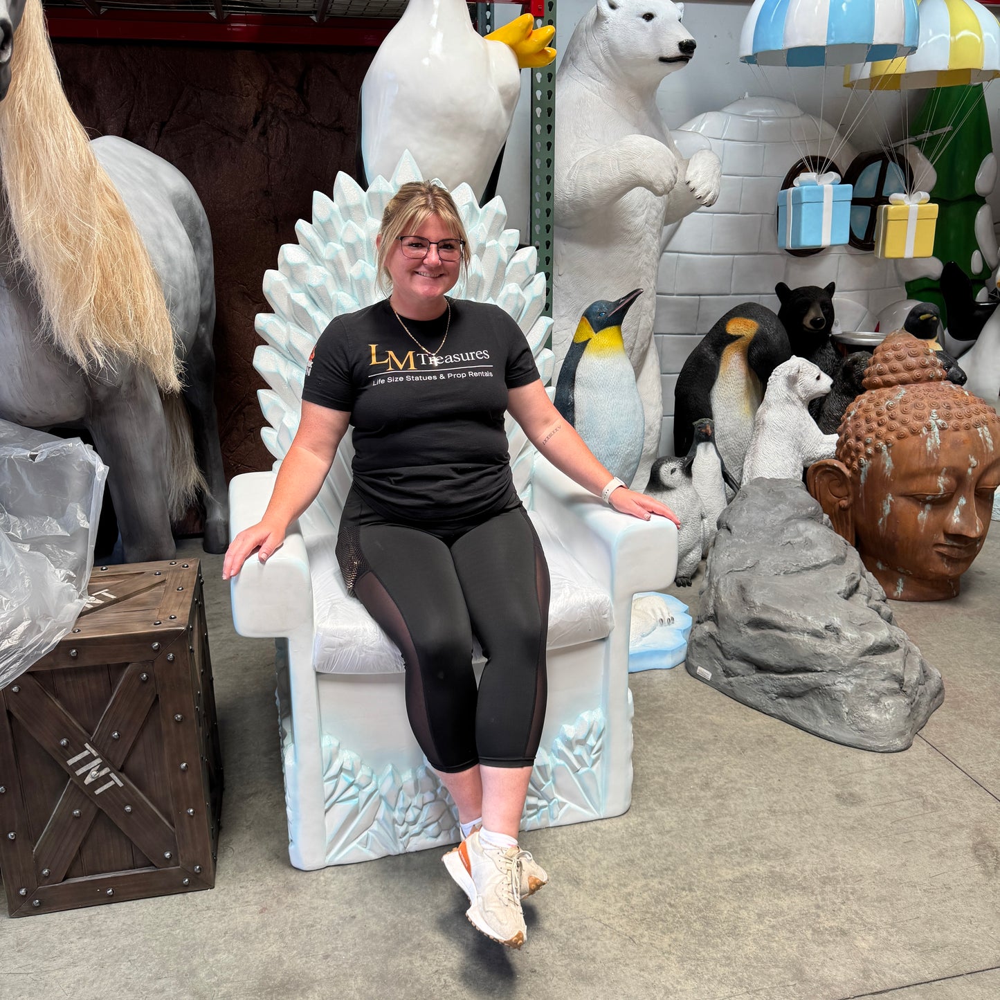 Ice Throne Statue