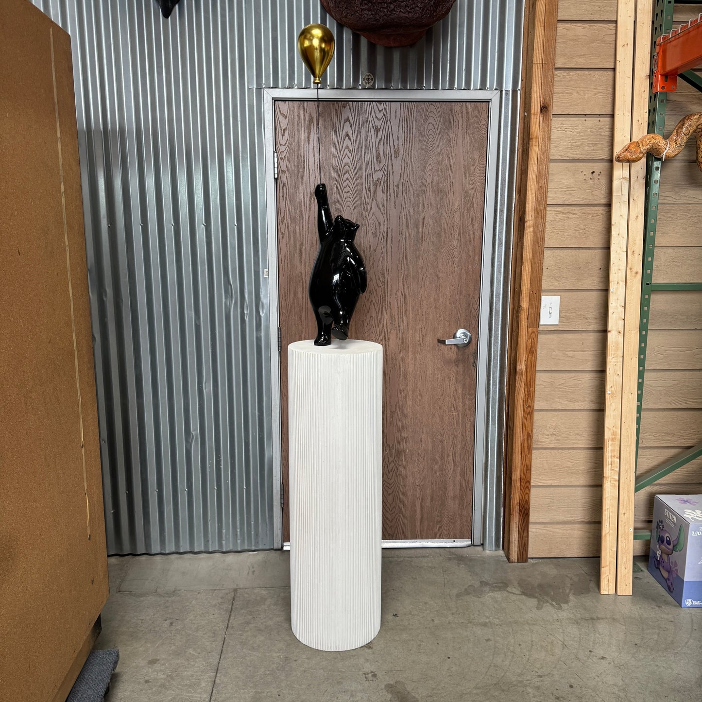 Black Bear with Balloon on Pedestal Statue F0111B-240117-H