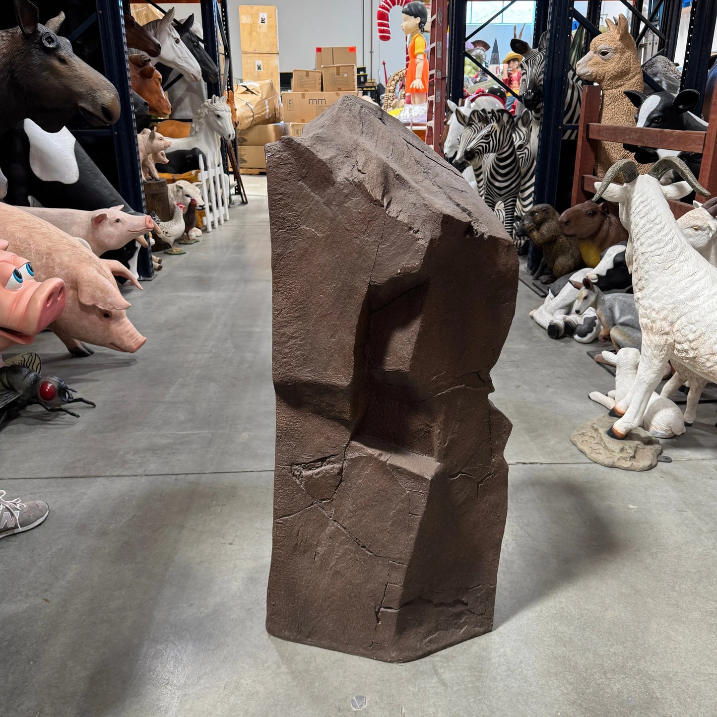 Sedona Brown Rock Statue M0276-250029-H