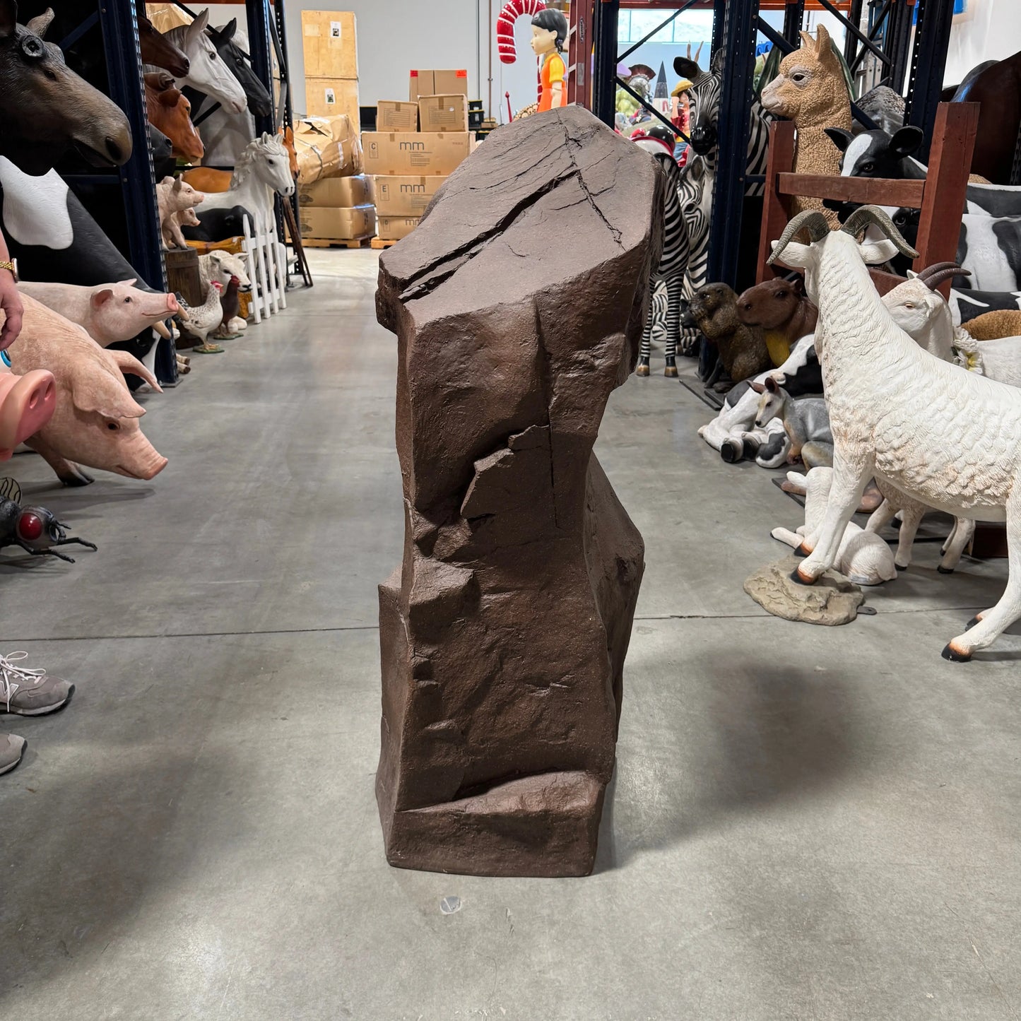 Sedona Brown Rock Statue M0276-250029-H