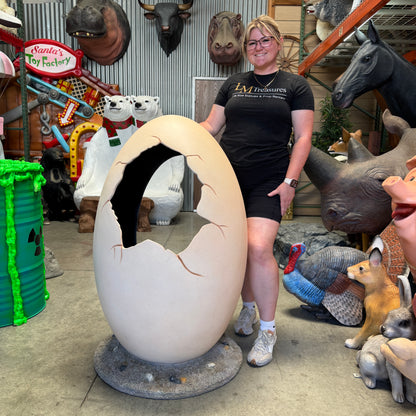 Small Dinosaur Egg Photo Op Statue