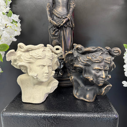 Small Medusa Stone Bust Table Top Statue M0145RS-260013-H