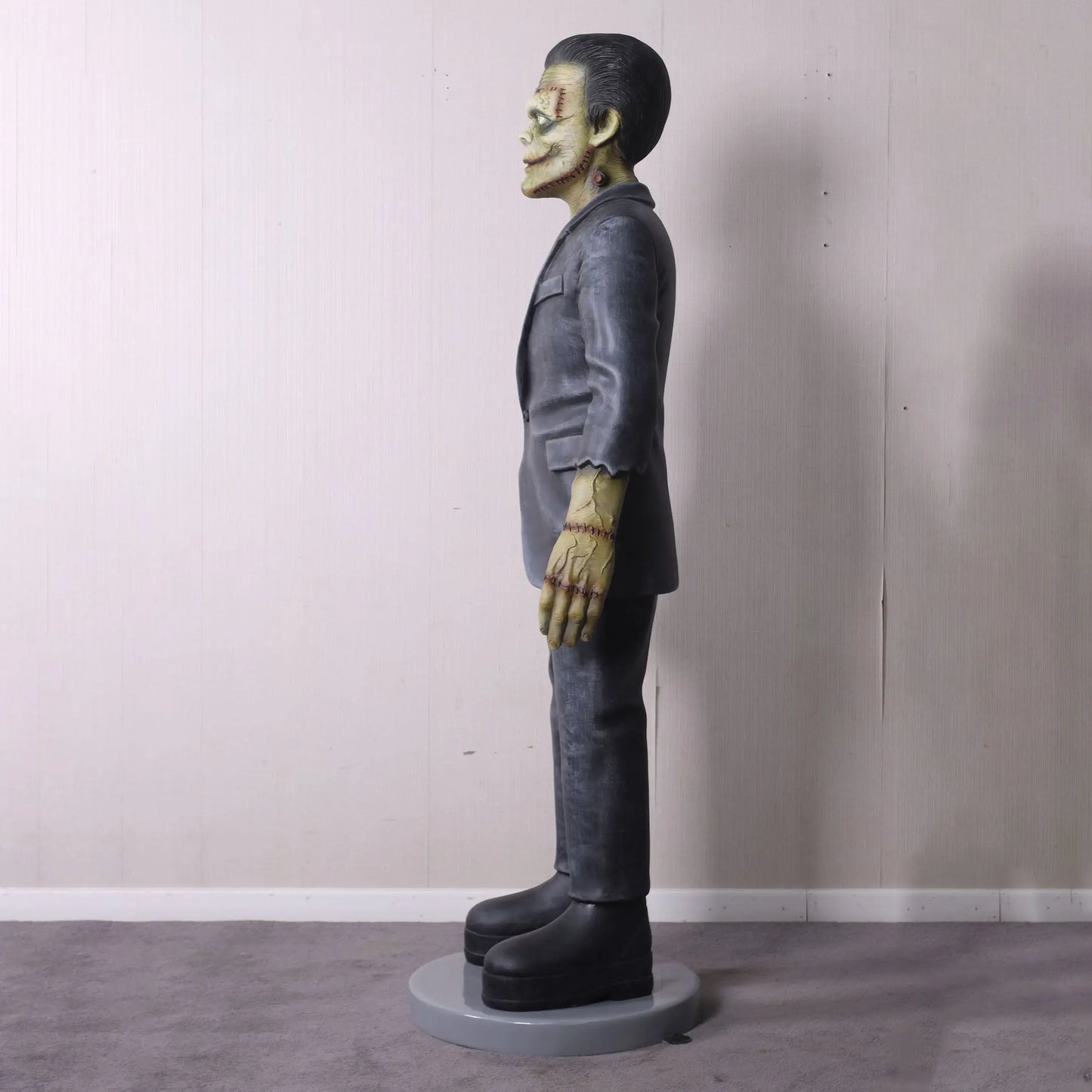 Frankenstein Monster Standing Statue S0004-260034-H