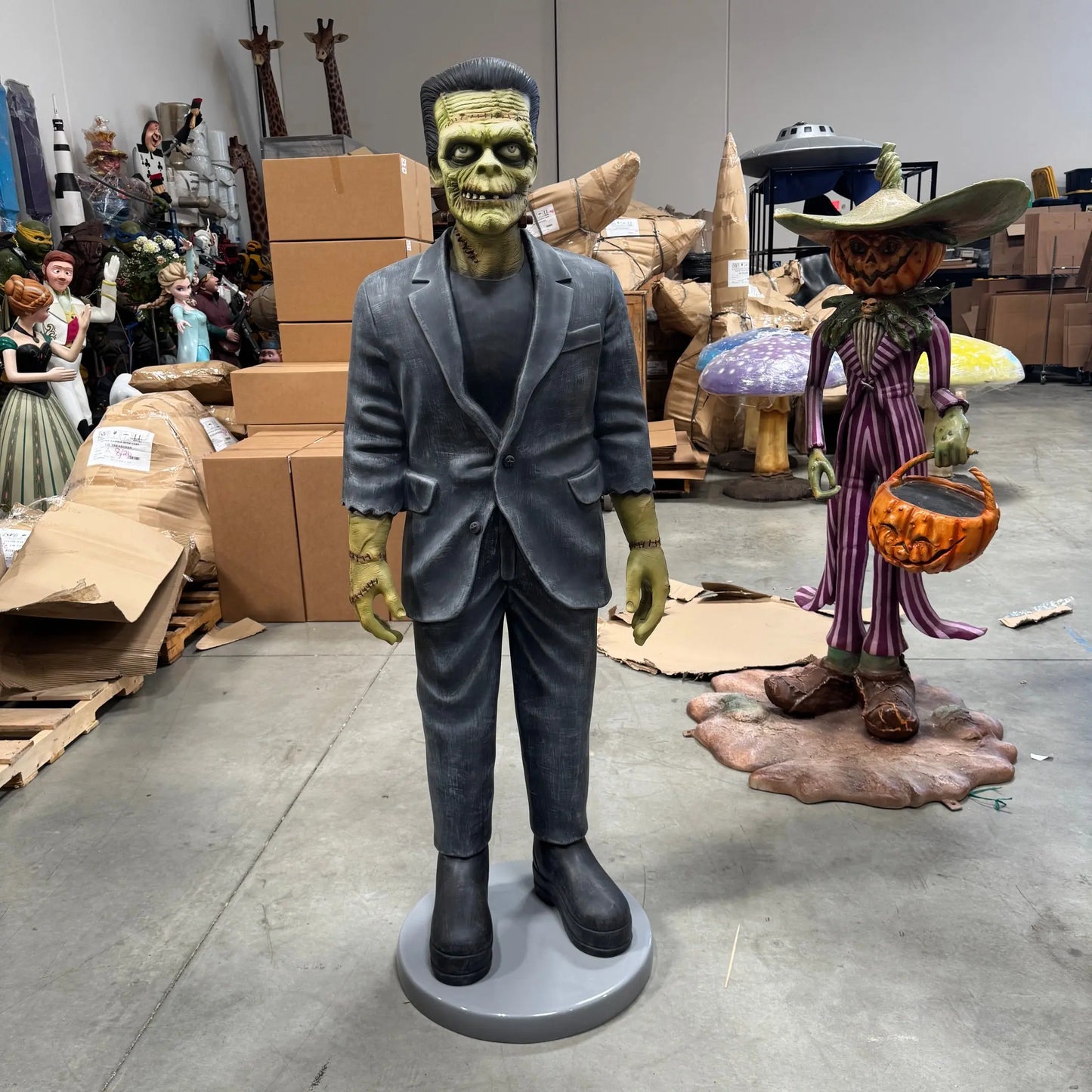 Frankenstein Monster Standing Statue S0004-260034-H
