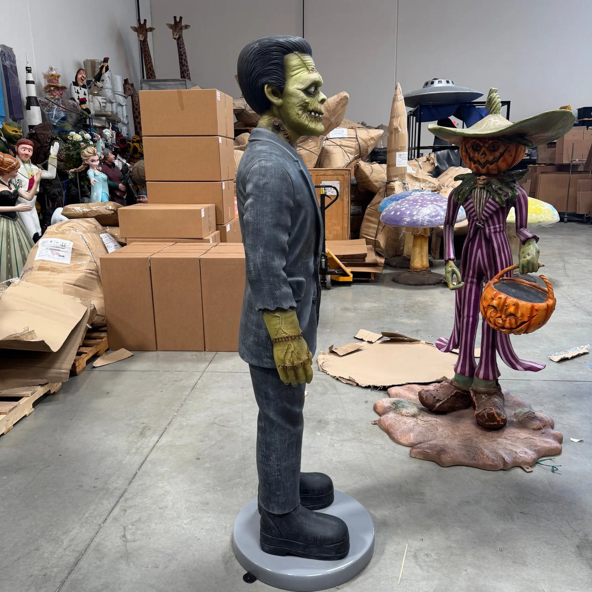 Frankenstein Monster Standing Statue S0004-260034-H
