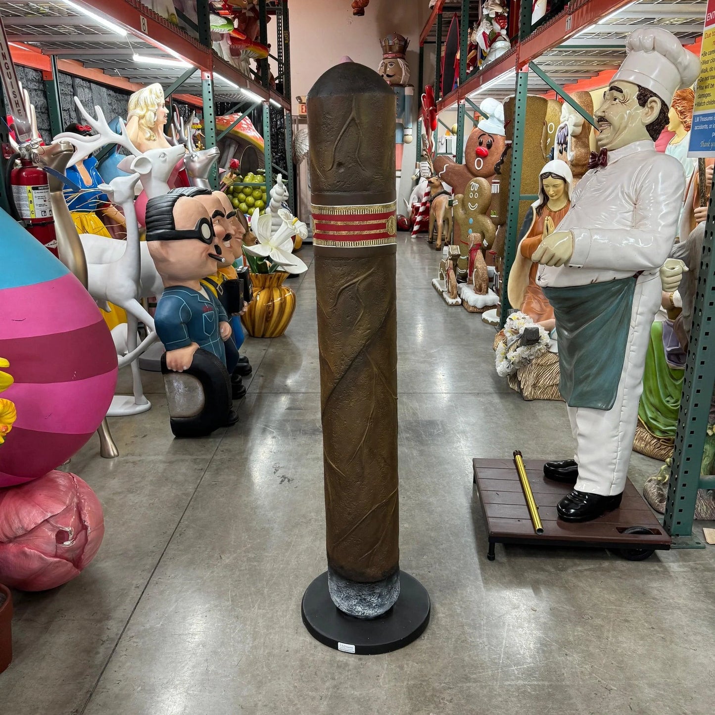 Cigar Prop Over Size Statue