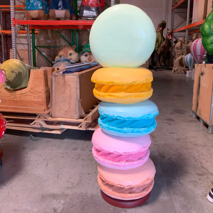 Medium Stacked Macaroons Statue