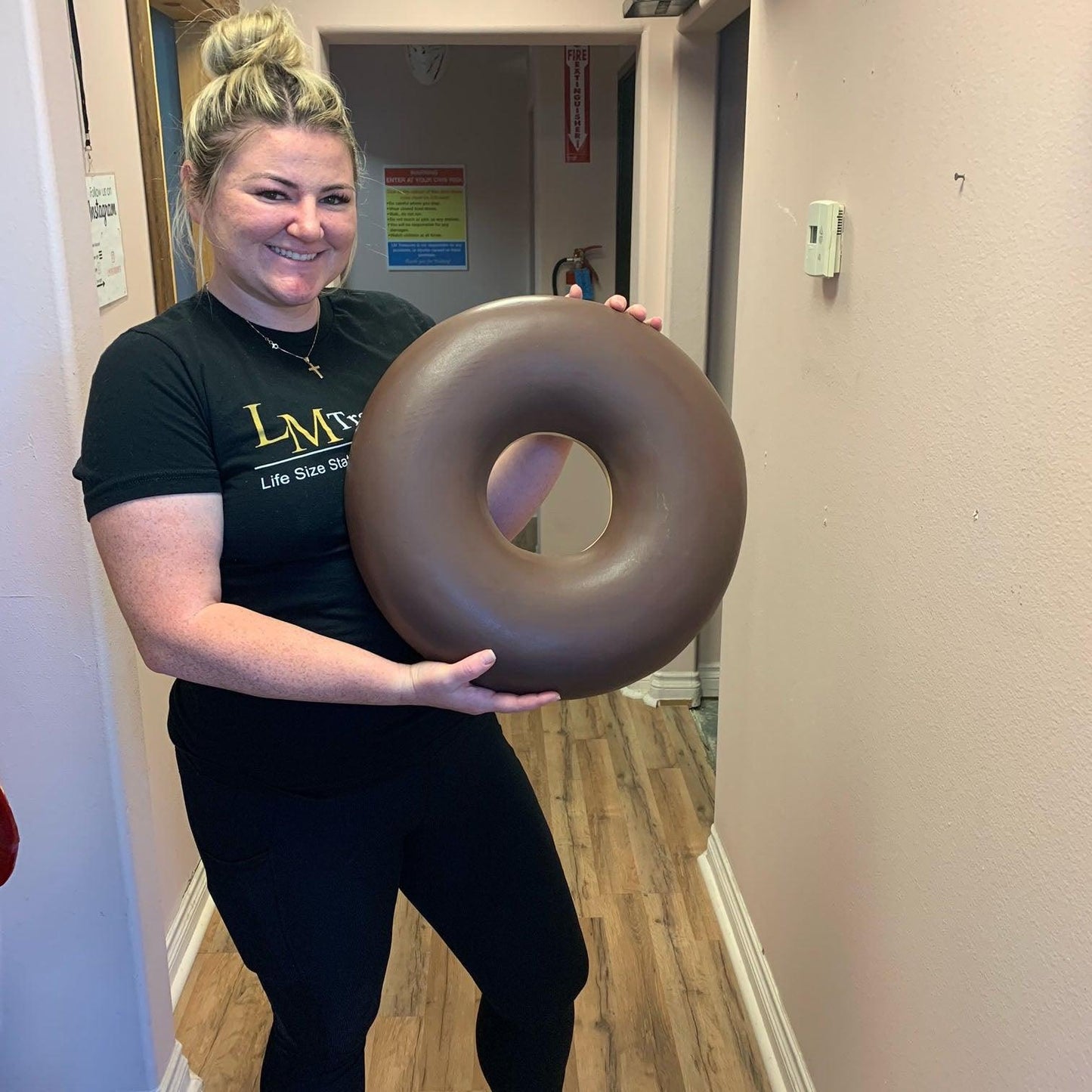 Medium Smiley Donut Statue - LM Treasures Prop Rentals 