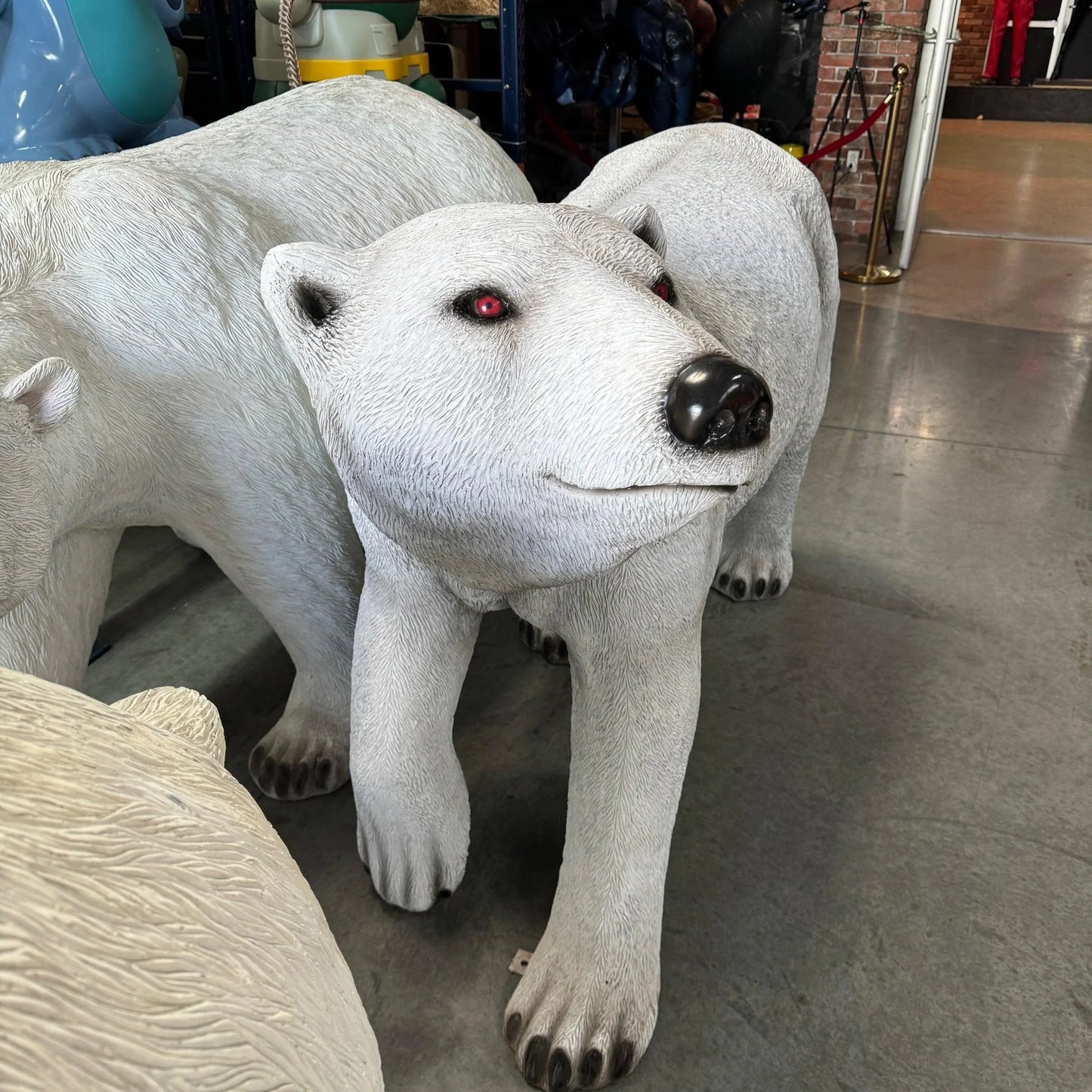 Walking Polar Bear Head Up Statue