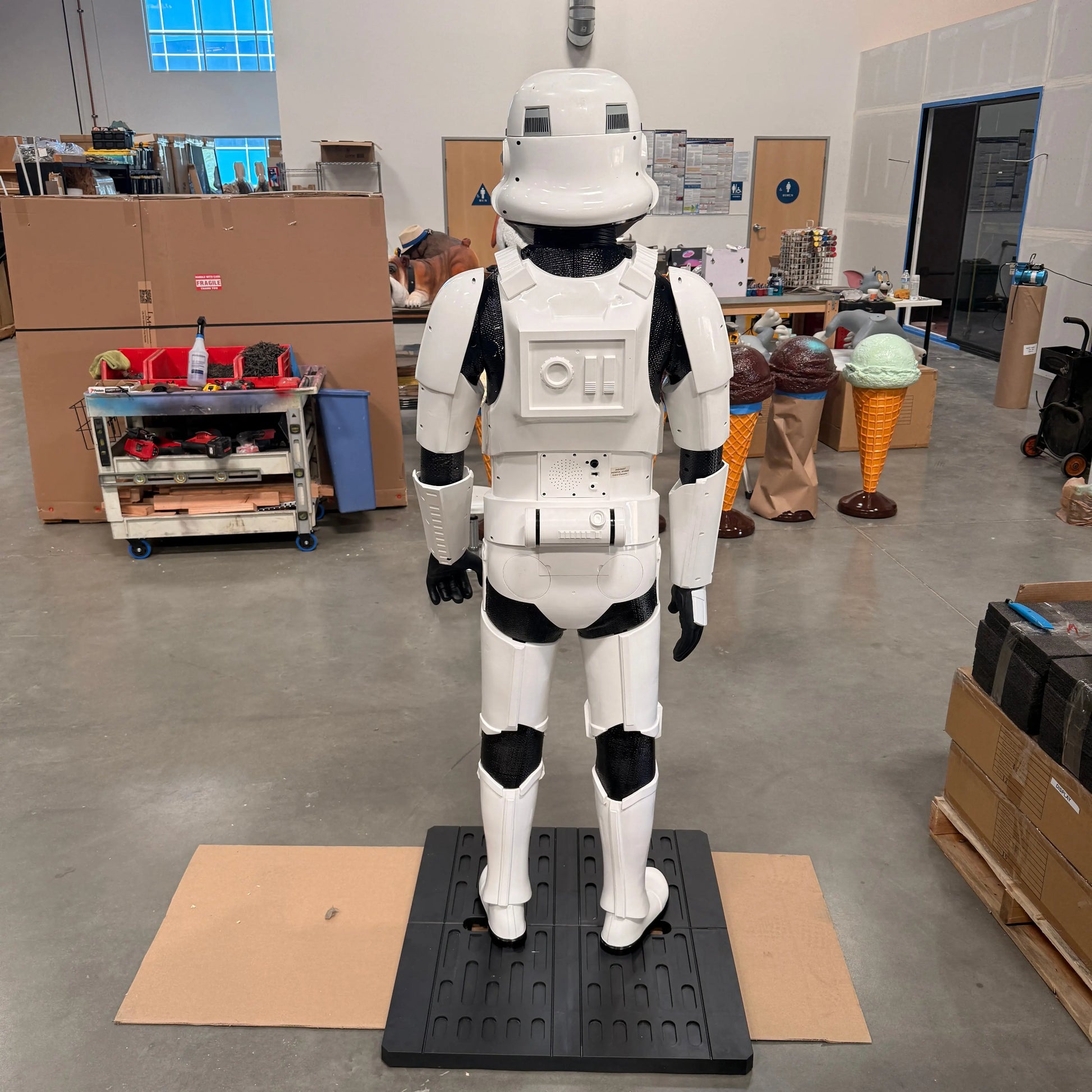 White Storm Trooper Statue LP-TROOP-P
