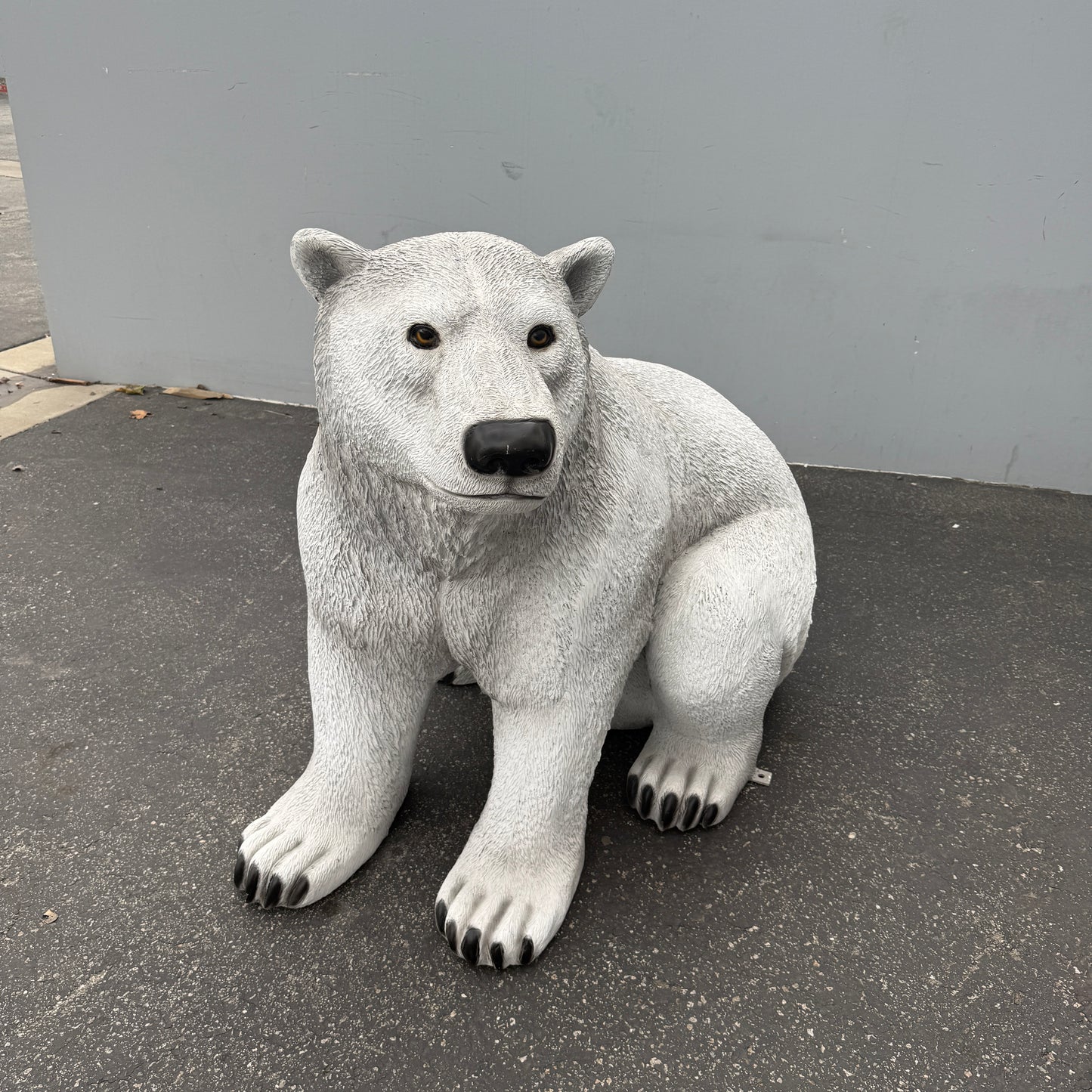 Sitting Polar Bear Statue